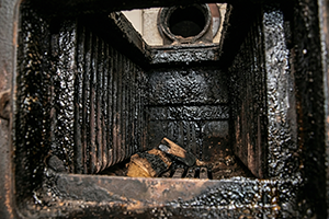 Чому плаче твердопаливний котел: причини та рішення