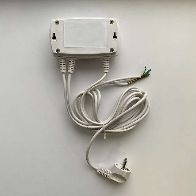 Блок керування насосом KG Elektronik SP-04 для циркуляції Блок керування насосом KG Elektronik SP-04 для циркуляції